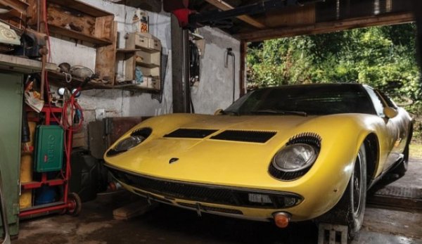 Редкий Lamborghini Miura 1969, недавно найденный в заброшенном гараже скоро уйдет с молотка