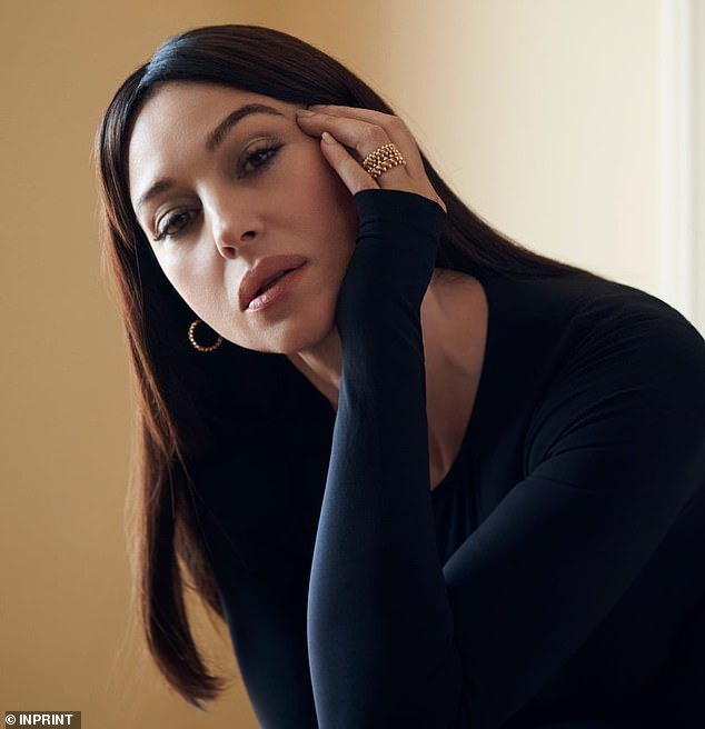 «Чистый восторг»: 54-летняя Моника Беллуччи остается все такой же неотразимой Женщины,красота,фотографии