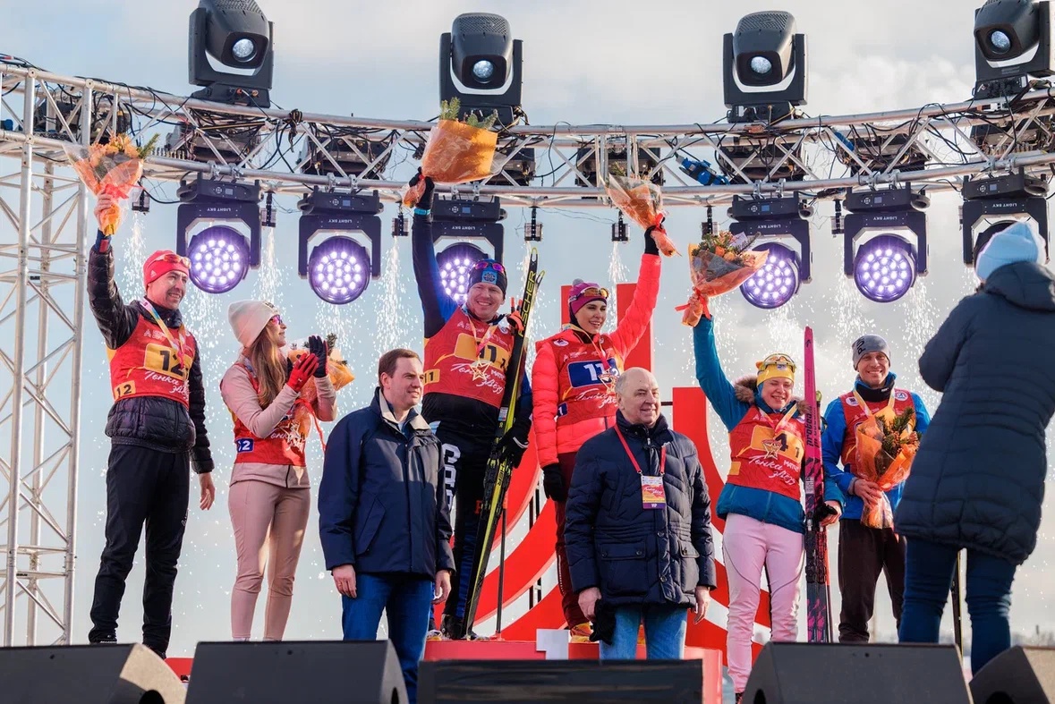 Команда спортсмена из Удмуртии Ивана Черезова выиграла биатлонную «Гонку звезд»