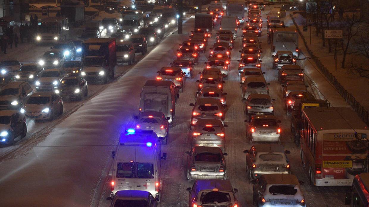 Как не лишиться работы из-за опозданий в снегопад: советы юриста Как не лишиться работы из-за опозданий в снегопад: советы юриста Общество