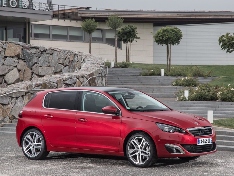 2014 - Peugeot 308 авто, история