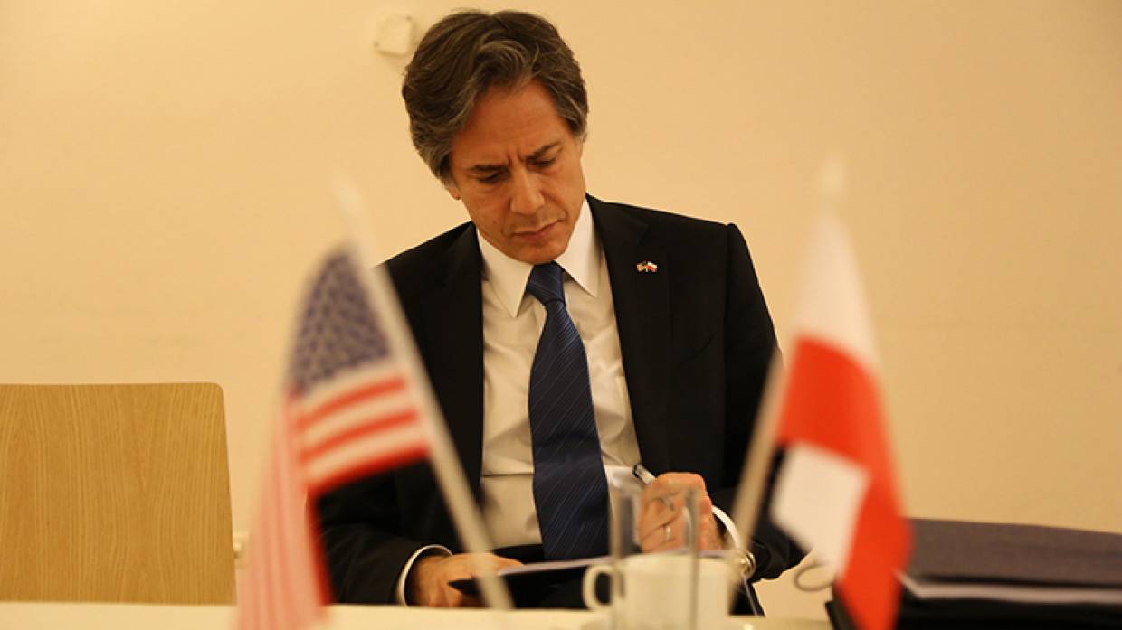 Энтони Блинкен одобрил эвакуацию американских дипломатов с Украины