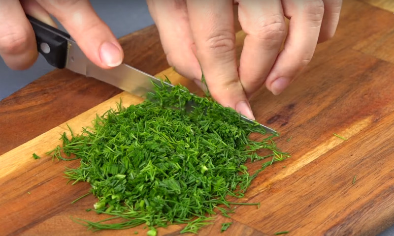 закуска из лаваша с колбасой и сыром
