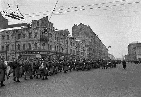 История массовых бегств из Москвы