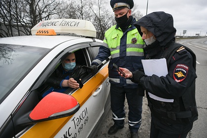 Раскрыта схема получения поддельных пропусков в Москве