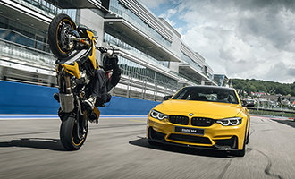 Спецсерия Competition BMW M4 и BMW S1000R идет к нам