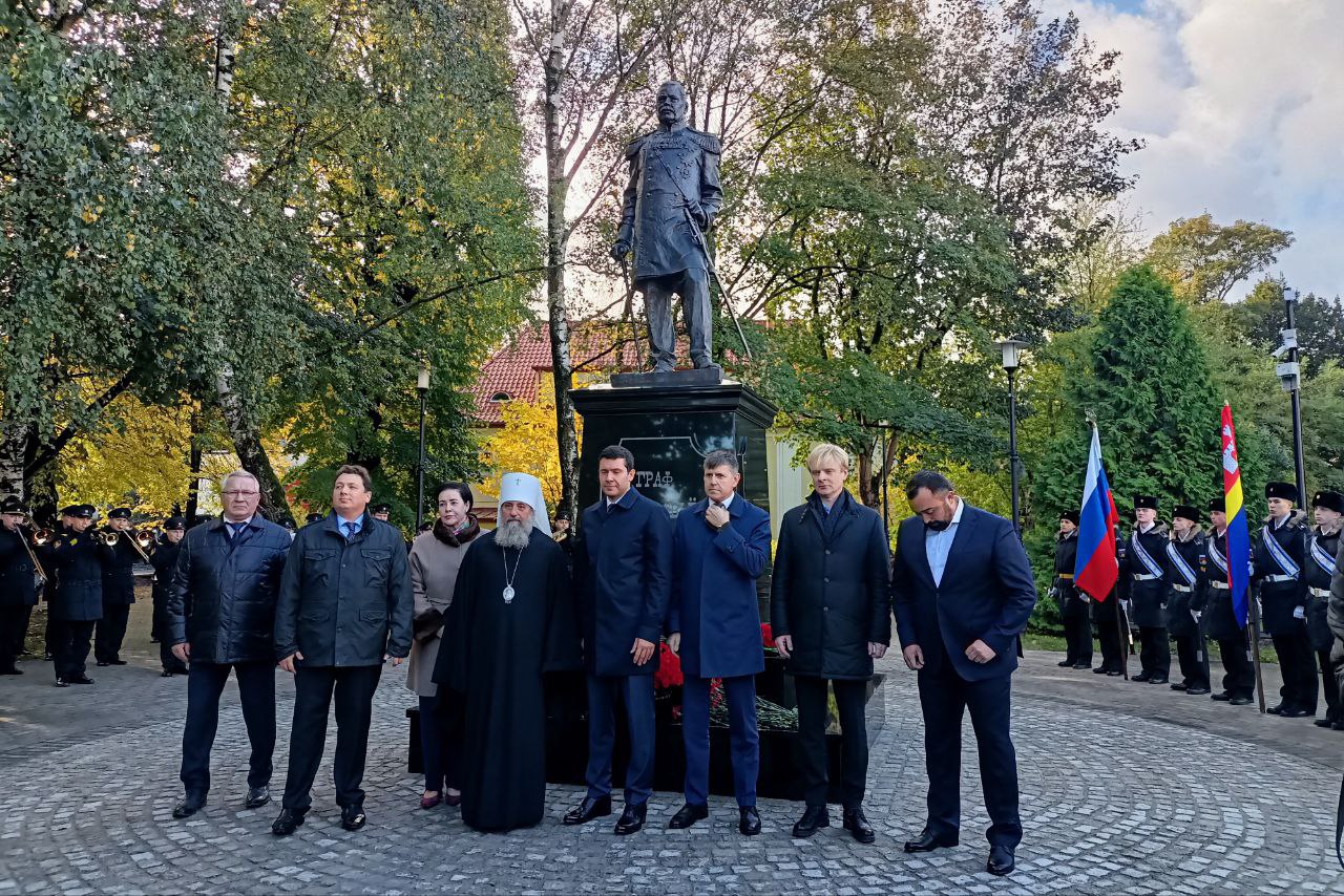 Памятник графу, подавившему восстание в Польше, установили в России россия