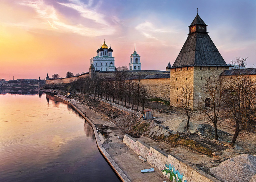Псков - один из старейших и красивейших городов России. Псков - один из старейших и красивейших городов России. псков, россия, фотография