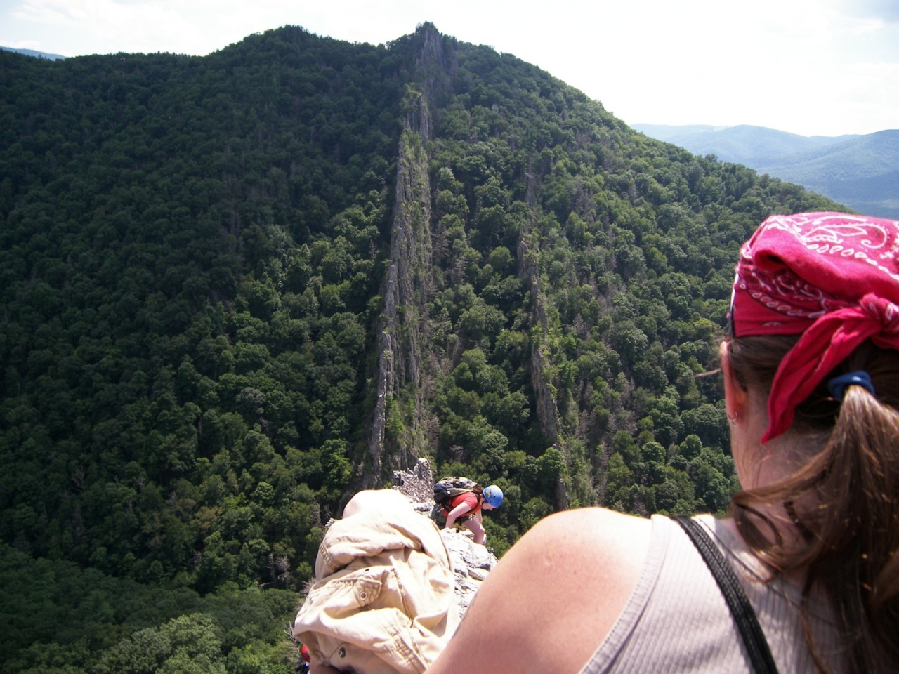 Via Ferrata - железная тропа - не дай бог кому-то на нее попасть! Via Ferrata - железная тропа - не дай бог кому-то на нее попасть!