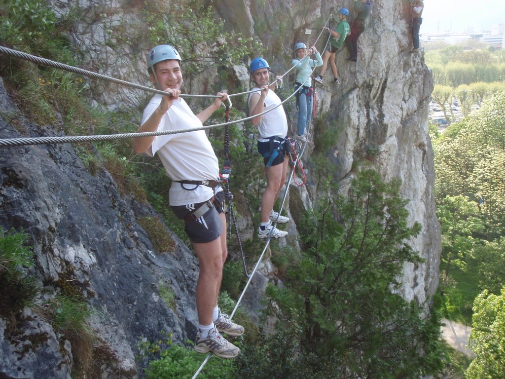 Via Ferrata - железная тропа - не дай бог кому-то на нее попасть! Via Ferrata - железная тропа - не дай бог кому-то на нее попасть!