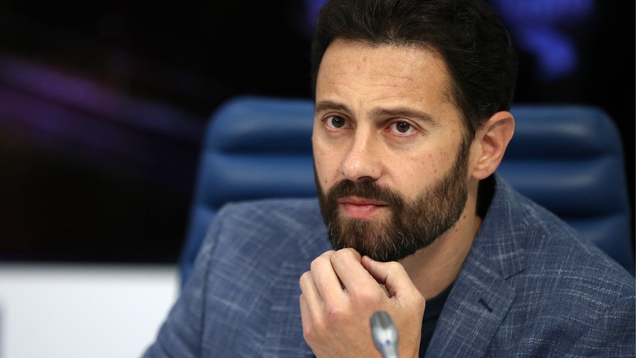 Макарский сообщил о смерти своего знаменитого деда Михаила Каплана Макарский сообщил о смерти своего знаменитого деда Михаила Каплана Общество