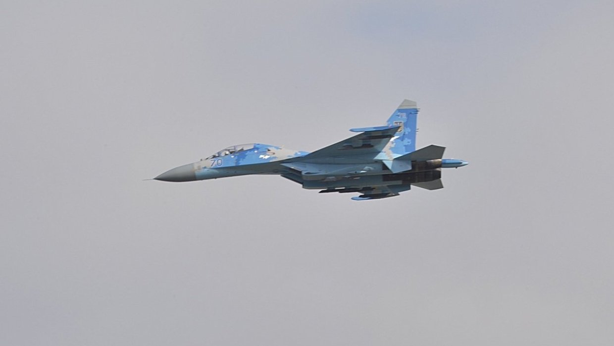 Командиром разбившегося на Украине Су-27 был начальник авиации командования «Восток»