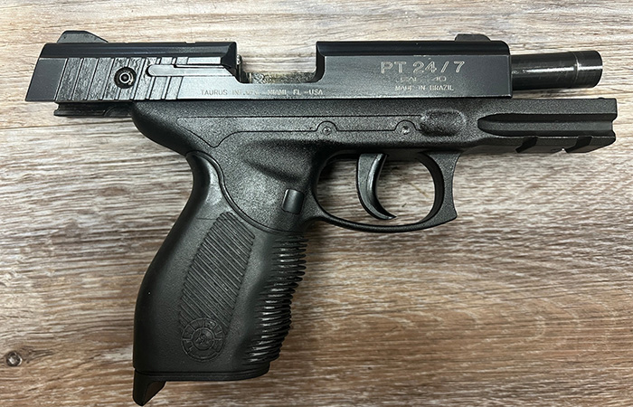 В пистолете было много новшеств./ Фото: gunsinternational.com