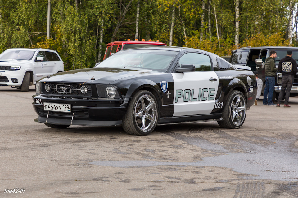 Маленькая девочкая и большие машины Маленькая девочкая и большие машины авто и мото,автомобили,автомобиль,история,машины,Россия,тюнинг