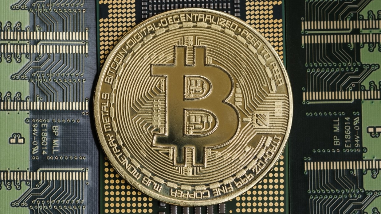 Инвесторы считают криптовалюту «крысиным ядом в квадрате»