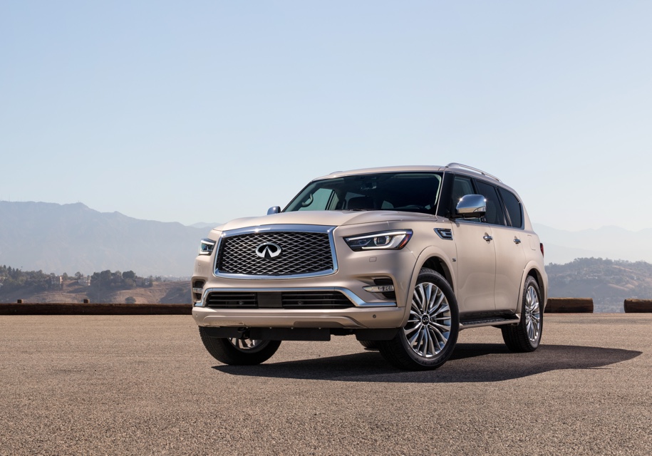 Компания Infiniti рассказала об обновленном QX80 для России 