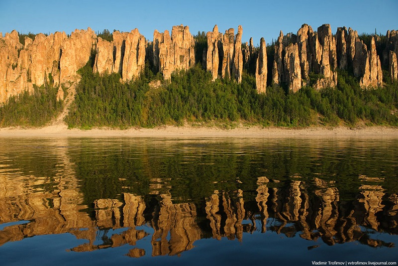 Ленские столбы на закате. Якутия. Россия. Красивое фото