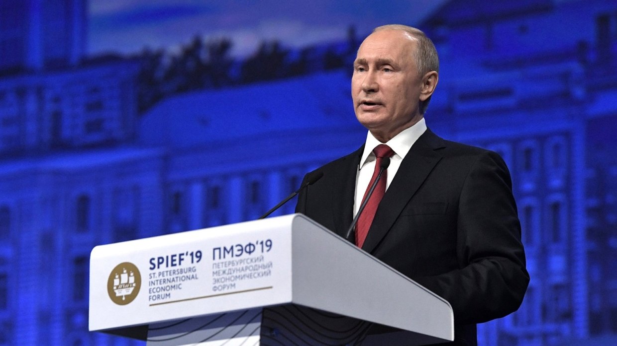 Путин рассказал о возможностях партнерства с зарубежным бизнесом по нацпроектам