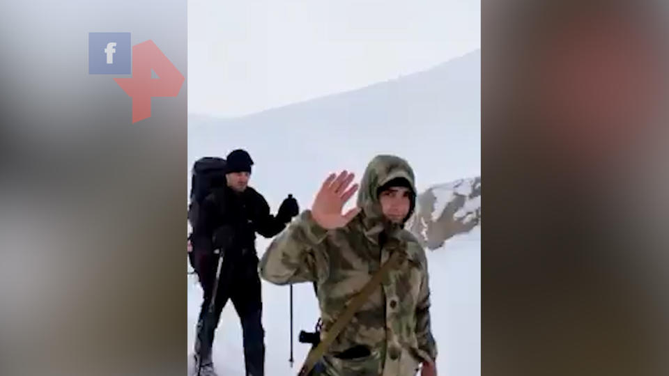 Российских туристов в Абхазии вызволили из снежной ловушки