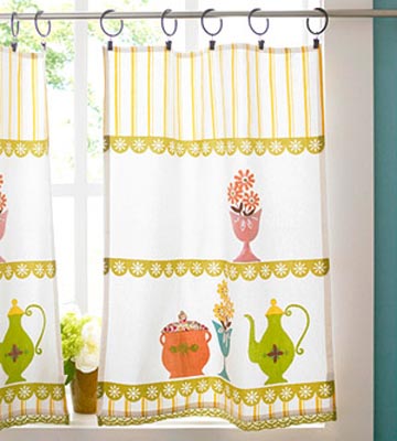 Мини-бикини: кухонные шторы из небольших кусочков ткани — 20 легких вариантов кухня