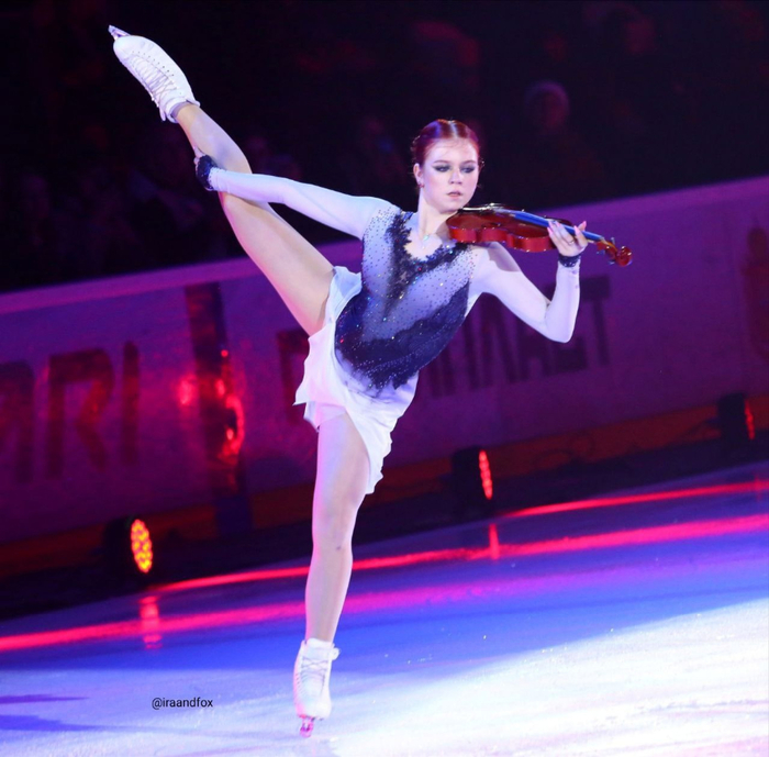 N0O-cI46Gi4 (700x689, 395Kb)