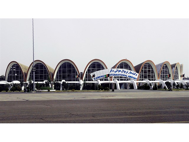 «Думали, нас расстреливать будут»: Герой России Владимир Шарпатов — о побеге экипажа Ил-76 из Кандагара «Думали, нас расстреливать будут»: Герой России Владимир Шарпатов — о побеге экипажа Ил-76 из Кандагара история