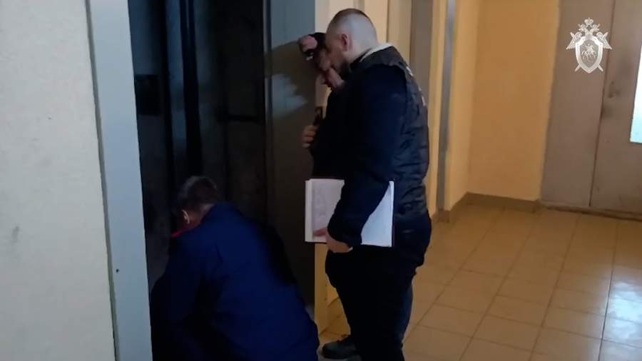 После падения лифта в нижегородском ТРЦ пострадал мужчина