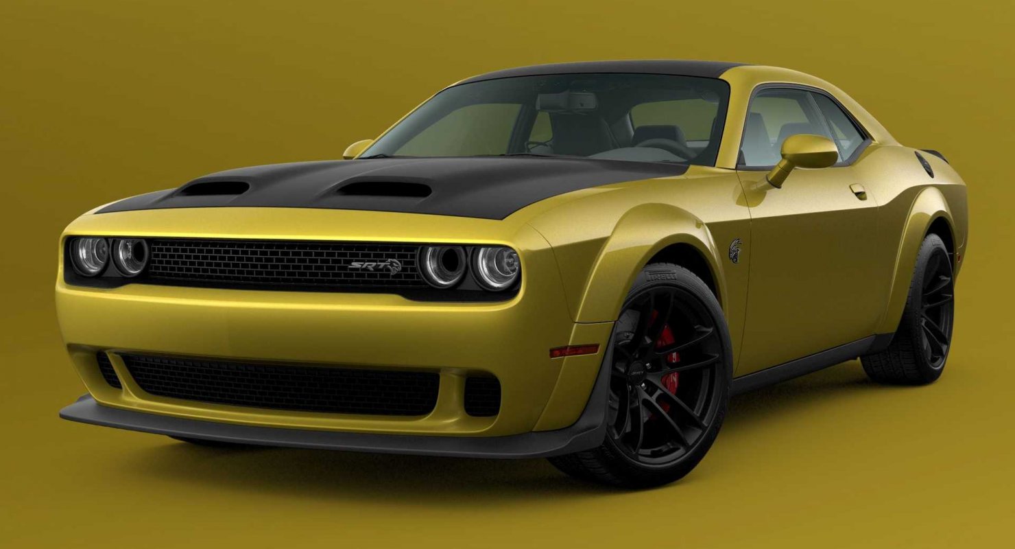 Dodge представил новый оттенок Gold Rush для своих моделей Charger