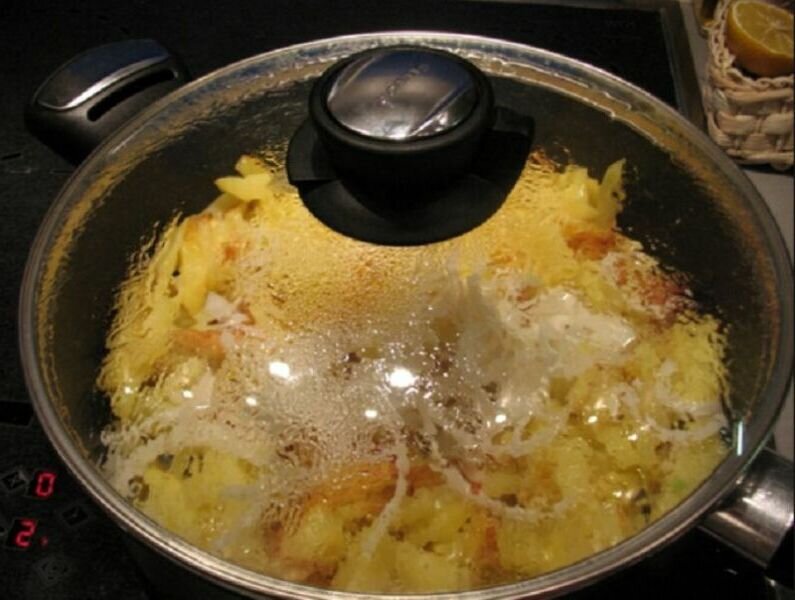 Казалось бы, что может быть проще, чем пожарить картофель на сковороде. Но недавно я понял, что всю жизнь делал это неправильно.-5