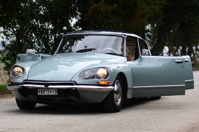 Citroen DS — самая крутая тачка за всю историю автомобилестроения 