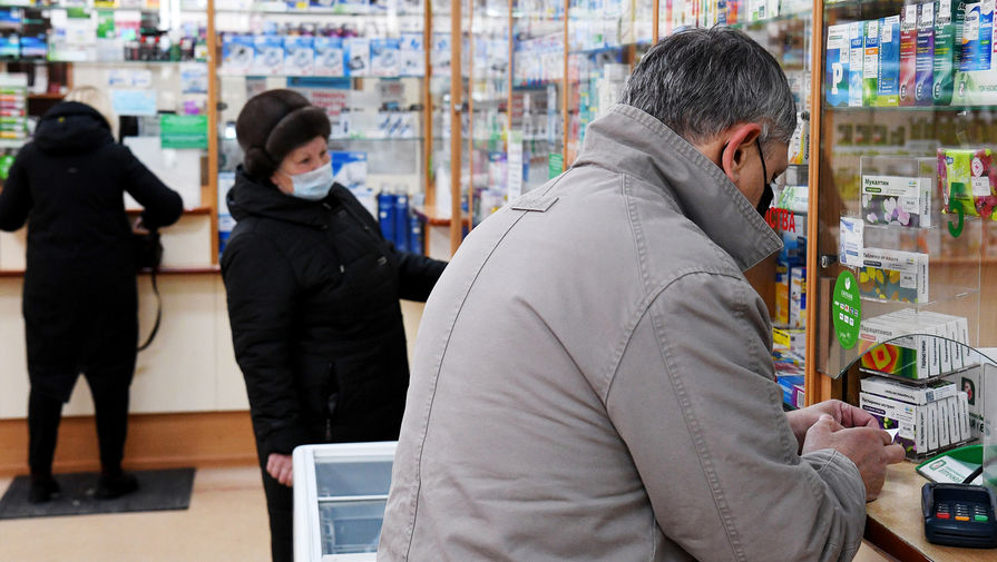 Россияне в прошлом году потратили 64 млрд рублей на лекарства от COVID-19