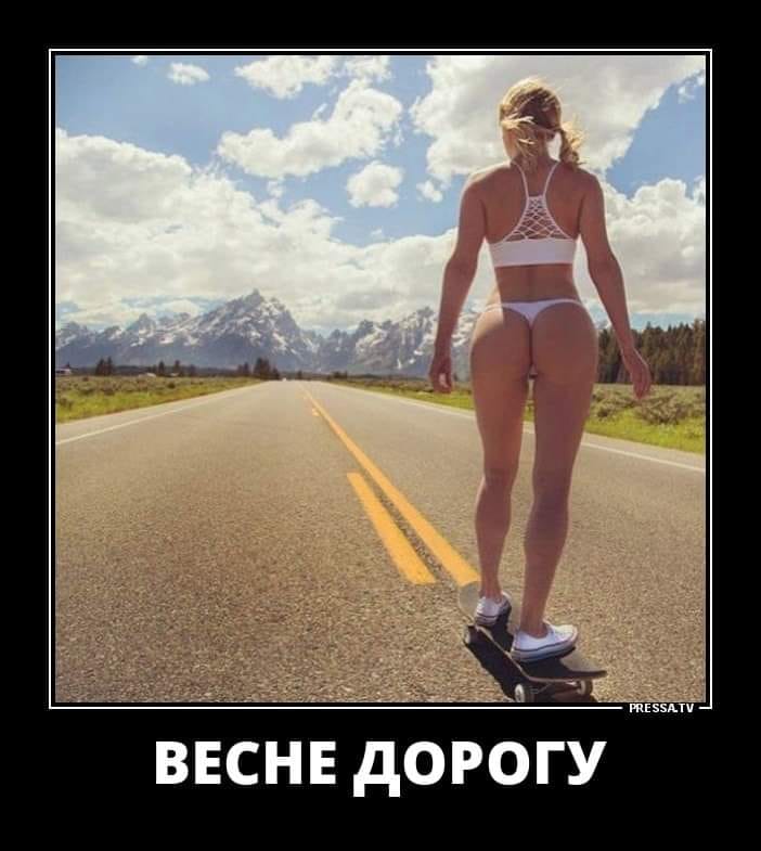 Приходит мама домой с работы: - Таак... и что же мои хорошие детки сегодня полезного сделали?... Приходит мама домой с работы: - Таак... и что же мои хорошие детки сегодня полезного сделали?... Весёлые,прикольные и забавные фотки и картинки,А так же анекдоты и приятное общение