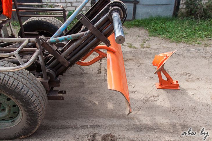 Белорусский пенсионер построил собственный трактор очумелые ручки, самоделка, трактор