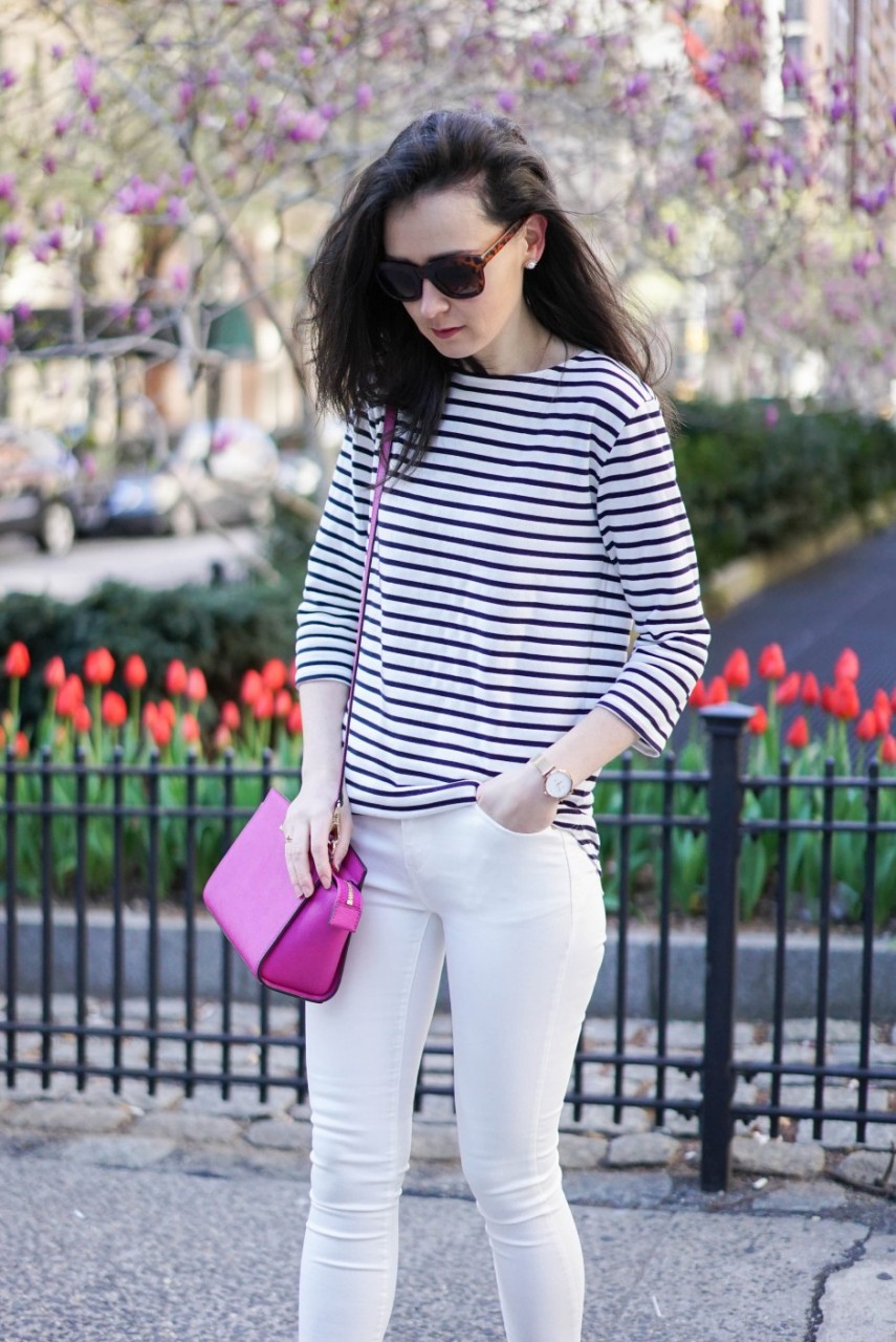 Stripe top and white jeans 2
