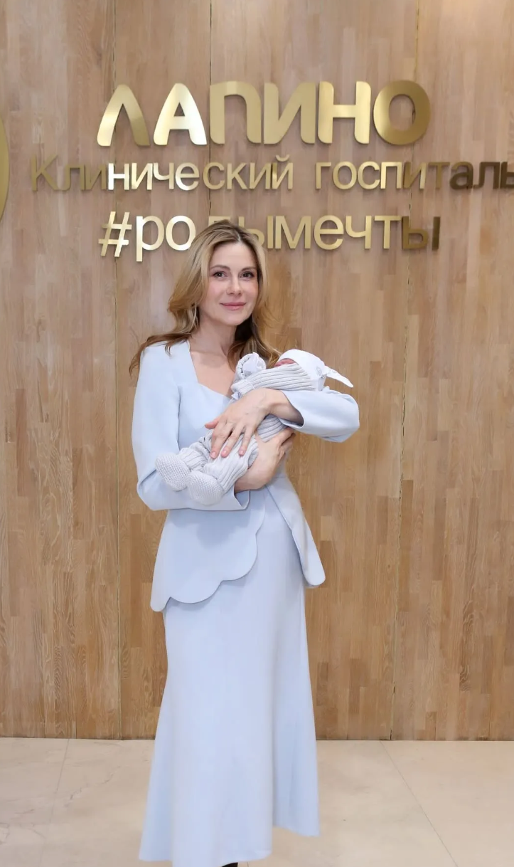 Звезда сериала «Склифосовский» Анна Невская впервые стала мамой Невская, вместе, актриса, стала, Дмитрий, Невской, нашей, семье, Даниил, время, давно, кажется, Клепацкий, сыном, друга, всегда, абсолютная, родился, царит, мужем
