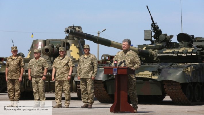 В Раде бунт: Закон о Нацбезопасности - "недолугий", Порошенко готовит сдачу Украины России - он ведет ВСУ к еще большему хаосу