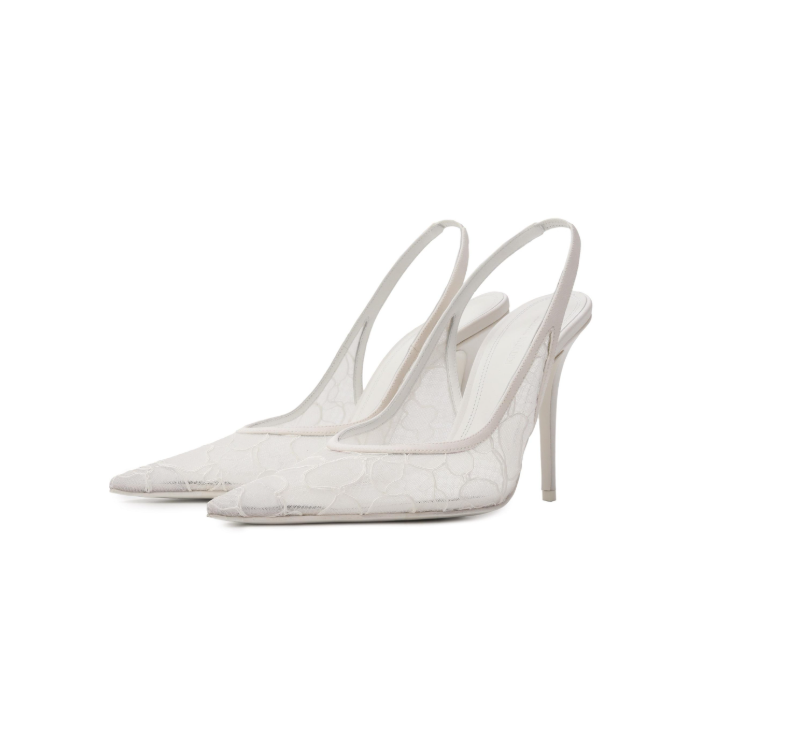 Балетки, лодочки с кружевом и босоножки из нулевых: 7 главных трендов свадебной обуви-2026 туфли, свадебных, модели, будут, смотрится, балетки, более, образ, Особенно, очень, платформе, обувь, модель, может, вариант, коллекции, который, главных, объемными, квадратным