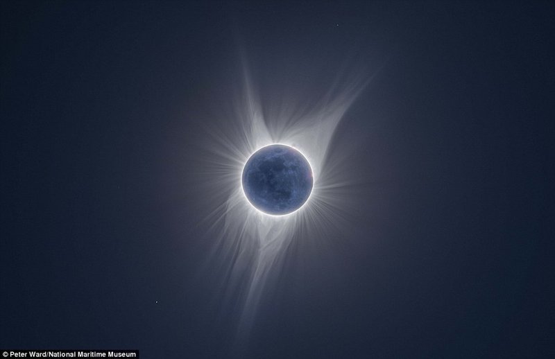 Полное солнечное затмение. Питер Уорд, Австралия. астрономия, конкурс, космос, красиво, лучшее, планеты, фото, фотографы