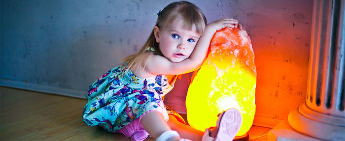 Соляная лампа в интерьере: действительно ли она полезна и эстетична? бытовые приборы,соляная лампа