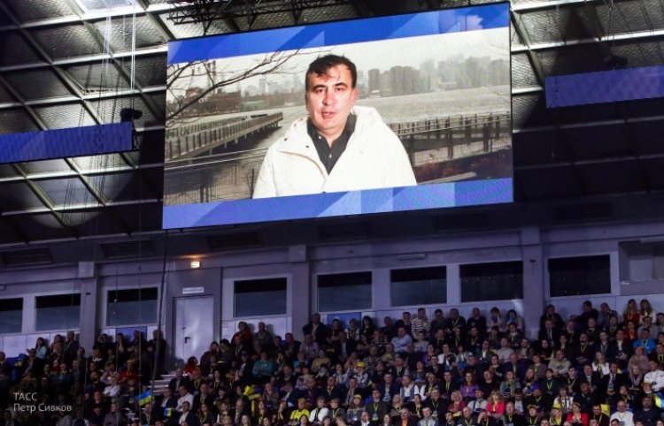 Михаил Саакашвили дал Владимиру Зеленскому массу советов