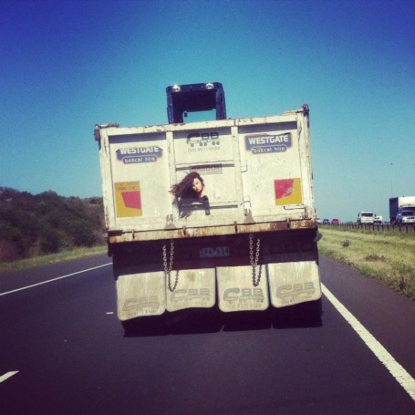 Приколисты приехали Приколисты приехали авто,автомобили,отдых,фотоподборка,юмор