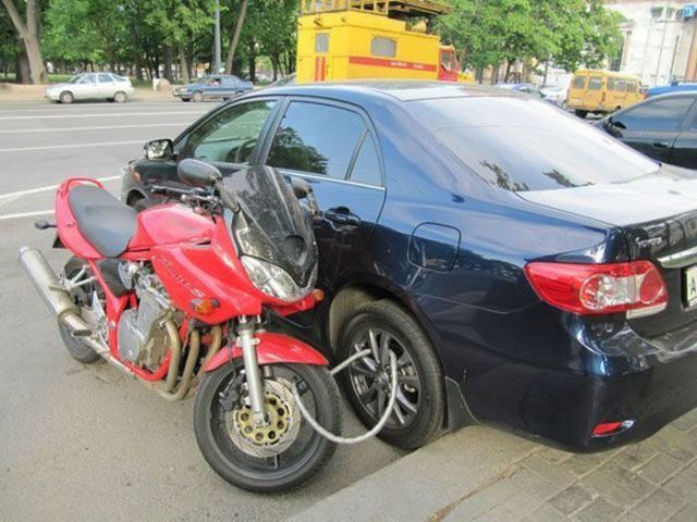 Приколисты приехали Приколисты приехали авто,автомобили,отдых,фотоподборка,юмор