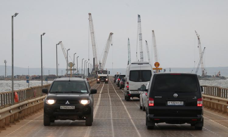 Строительство моста через Керченский пролив. Фото: Михаил Метцель/ ТАСС
