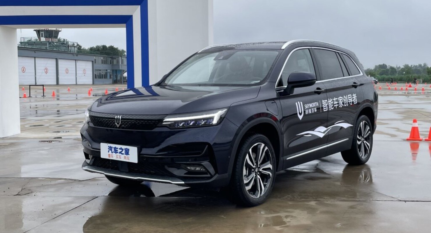 Skyworth переименовал электрический кроссовер ET5 в EV6