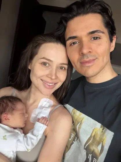 Лерчек, которая борется с раком последней стадии, побрилась налысо после химиотерапии Лерчек, женихом, Луисом, своим, Сквиччиарини, после, волосы, СквиччиариниЛерчек, марта, всегда, красоту, известно, стадии, сложно, Валерия, рублей, блогерша, этому, стало, конец