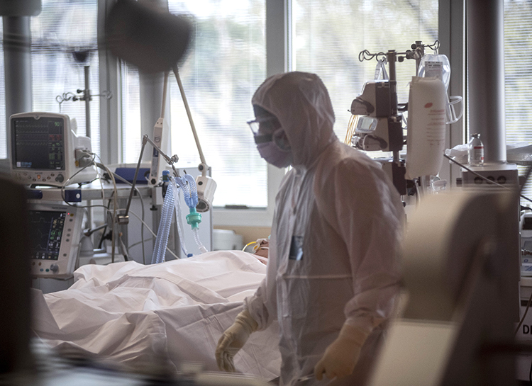 Джорджо Армани выкупил полосы в 60 итальянских газетах для публикации слов благодарности медработникам Стиль жизни,Благотворительность