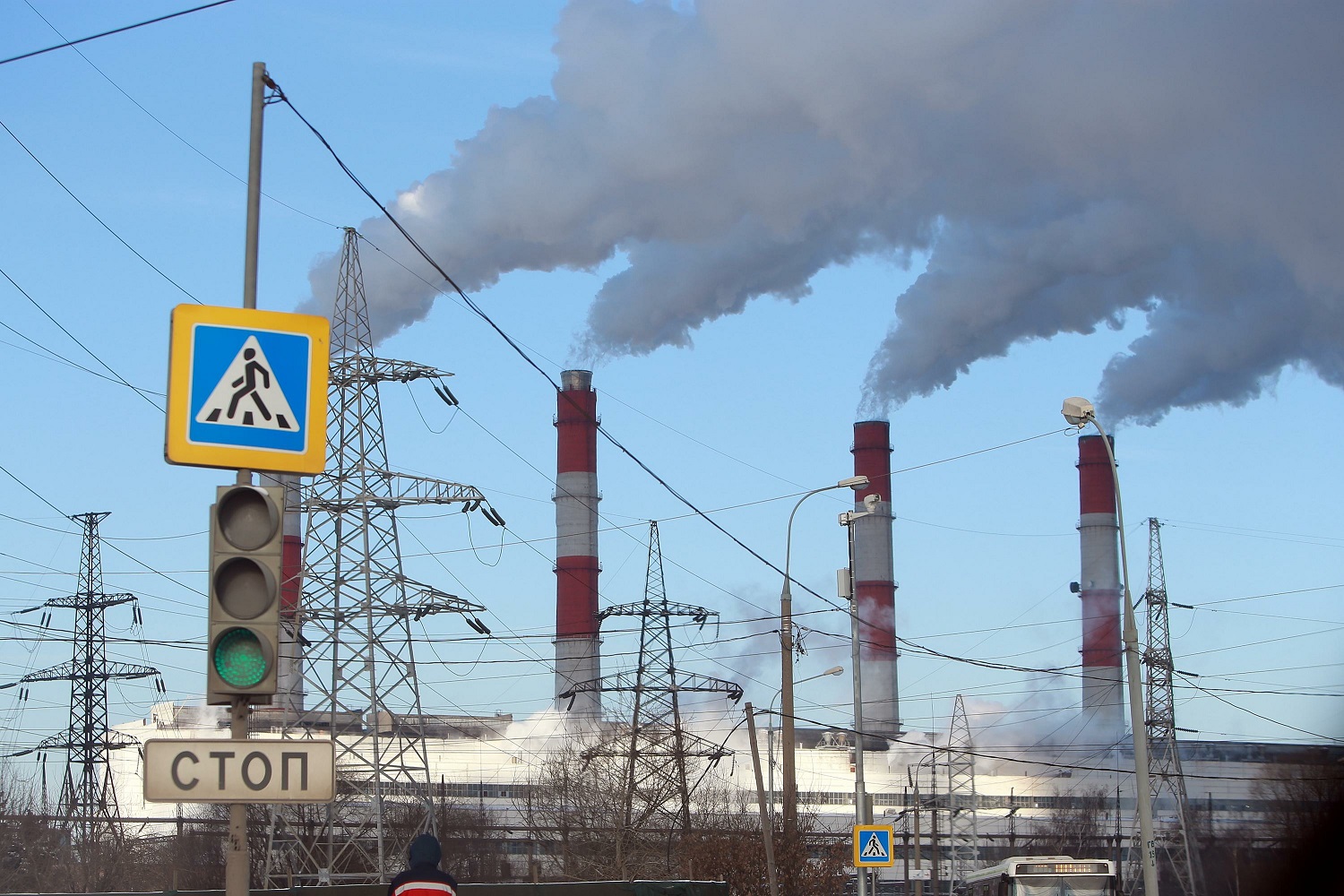 УГОЛЬНЫЕ ОЛИГАРХИ ВЫВЕЛИ ИЗ РОССИИ ДЕНЬГИ, НО ЕСТЬ СПОСОБ ВЕРНУТЬ КАПИТАЛ УГОЛЬНЫЕ ОЛИГАРХИ ВЫВЕЛИ ИЗ РОССИИ ДЕНЬГИ, НО ЕСТЬ СПОСОБ ВЕРНУТЬ КАПИТАЛ россия