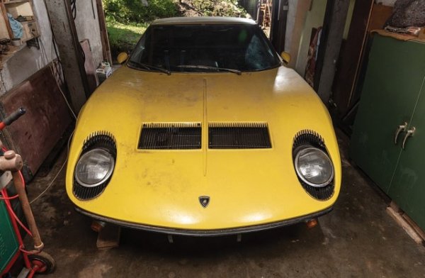 Редкий Lamborghini Miura 1969, недавно найденный в заброшенном гараже скоро уйдет с молотка