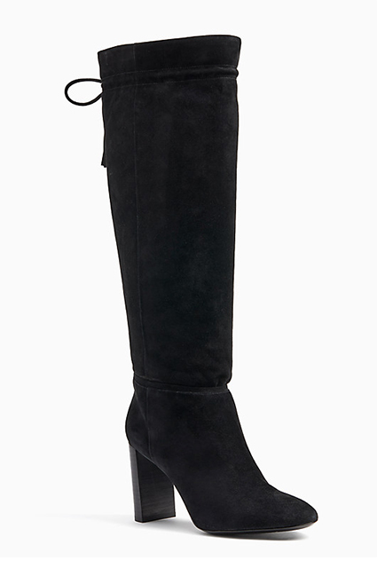 Шагай смело: 27 пар сапог и ботильонов, чтобы наступить хмурой осени на горло новости моды