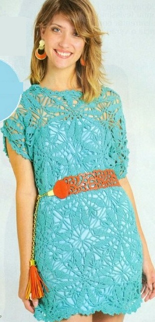 Туника из квадратных мотивов